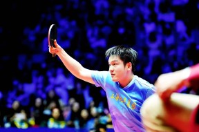 YIHAO- 乒乓球超级杯掀起高潮，闽南旋风队大胜岭东麒麟队，战至最后一刻——全面提速抢占先机